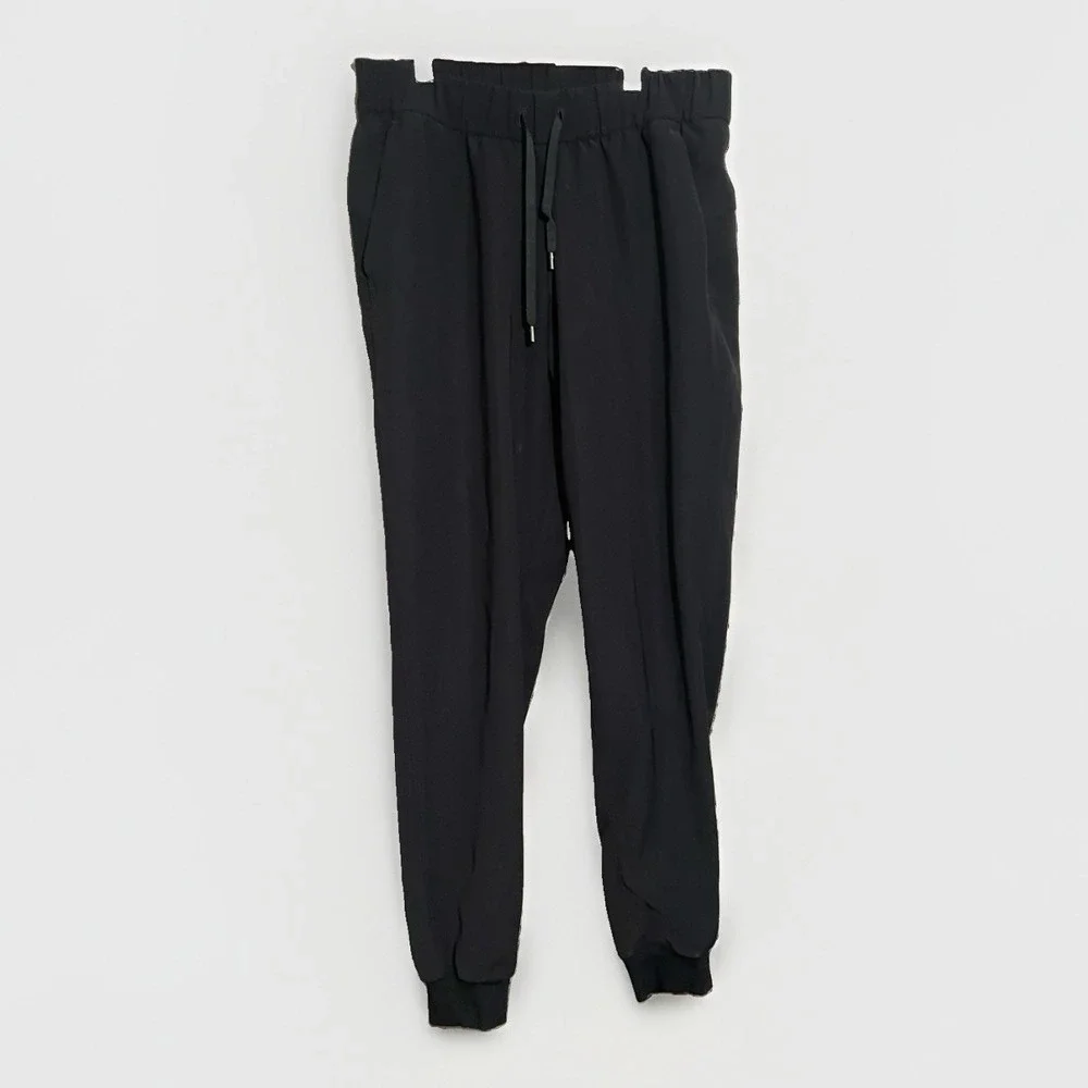 Lululemon On The Fly Jogger Woven Travel Pants Pockets W5BZDS Black Size 6